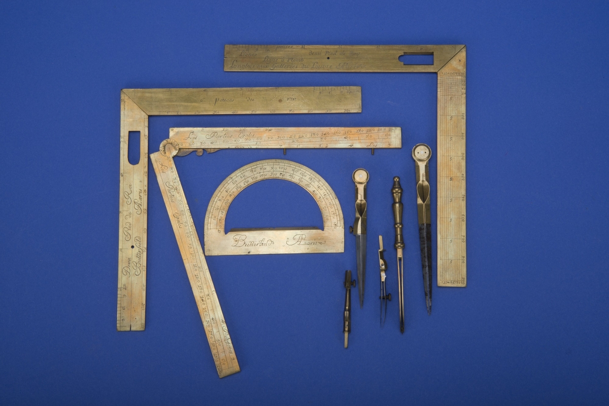 Contents of 18th-century Pocket Case of Drawing Instruments